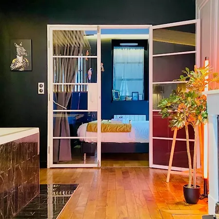 Guestready - L'intime -balneo Hyper Centre Апартаменты Лион